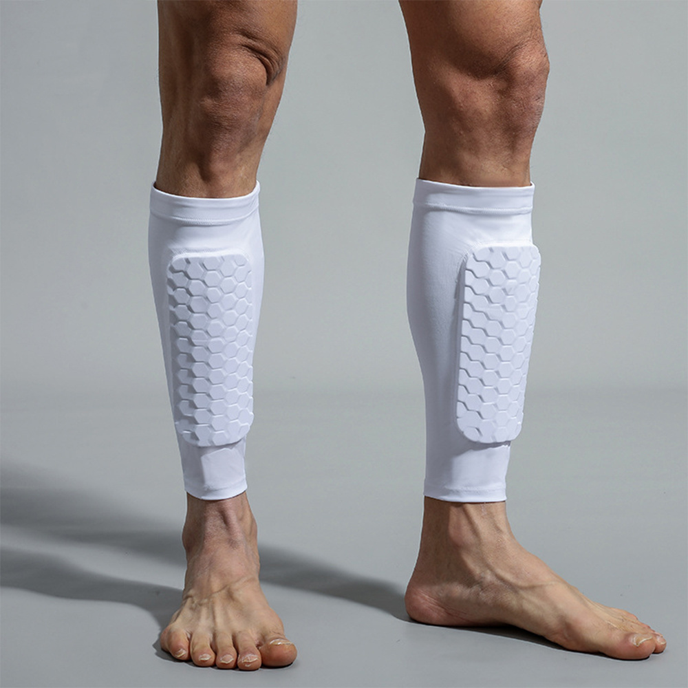 Утолщенные футбольные щитки дл – обзор и цена Compression Sleeve Calf