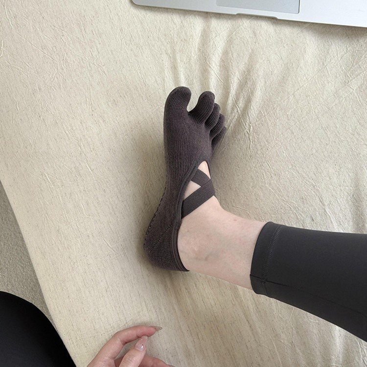 Женские носки для йоги с перек – обзор и цена Grip Sock Yoga